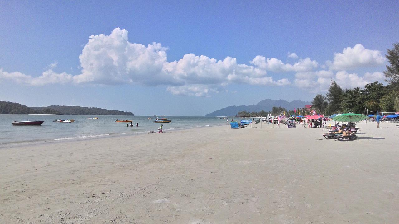 Langkawi Dormitorio Pantai Cenang  Extérieur photo