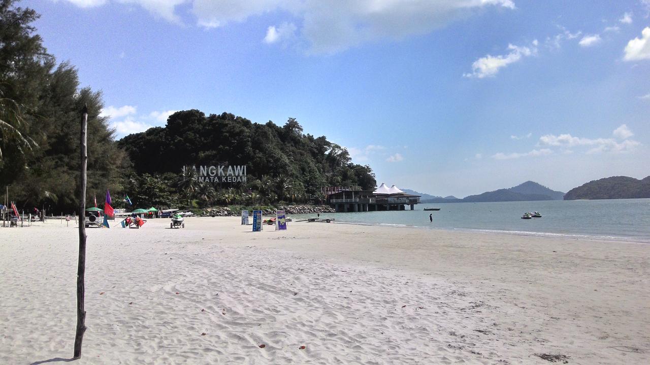 Langkawi Dormitorio Pantai Cenang  Extérieur photo